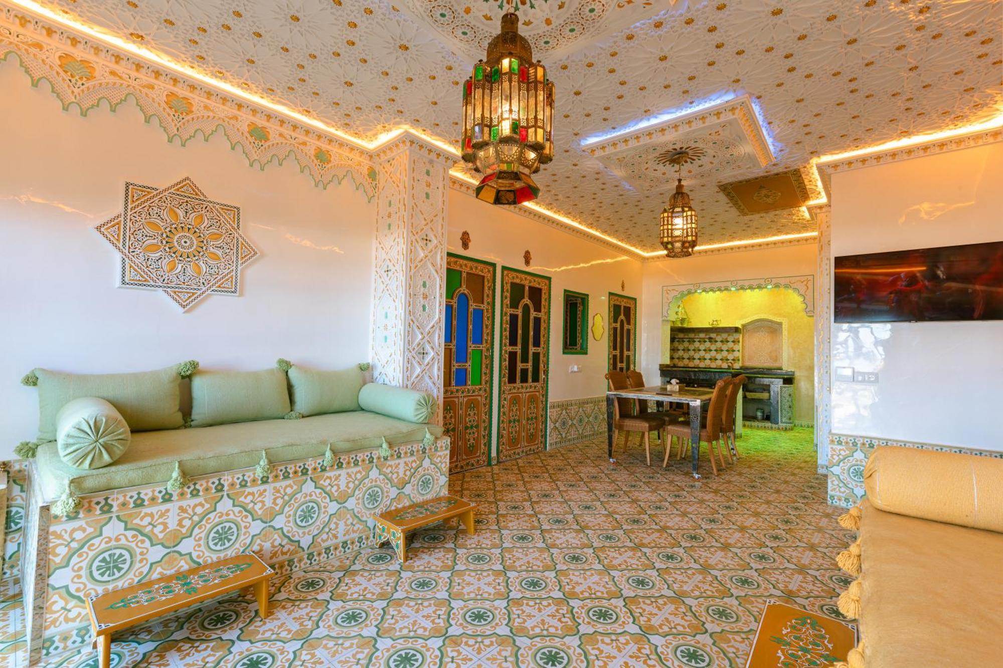 Colorful Traditional Riad W/Views Of Spain Танжер Экстерьер фото